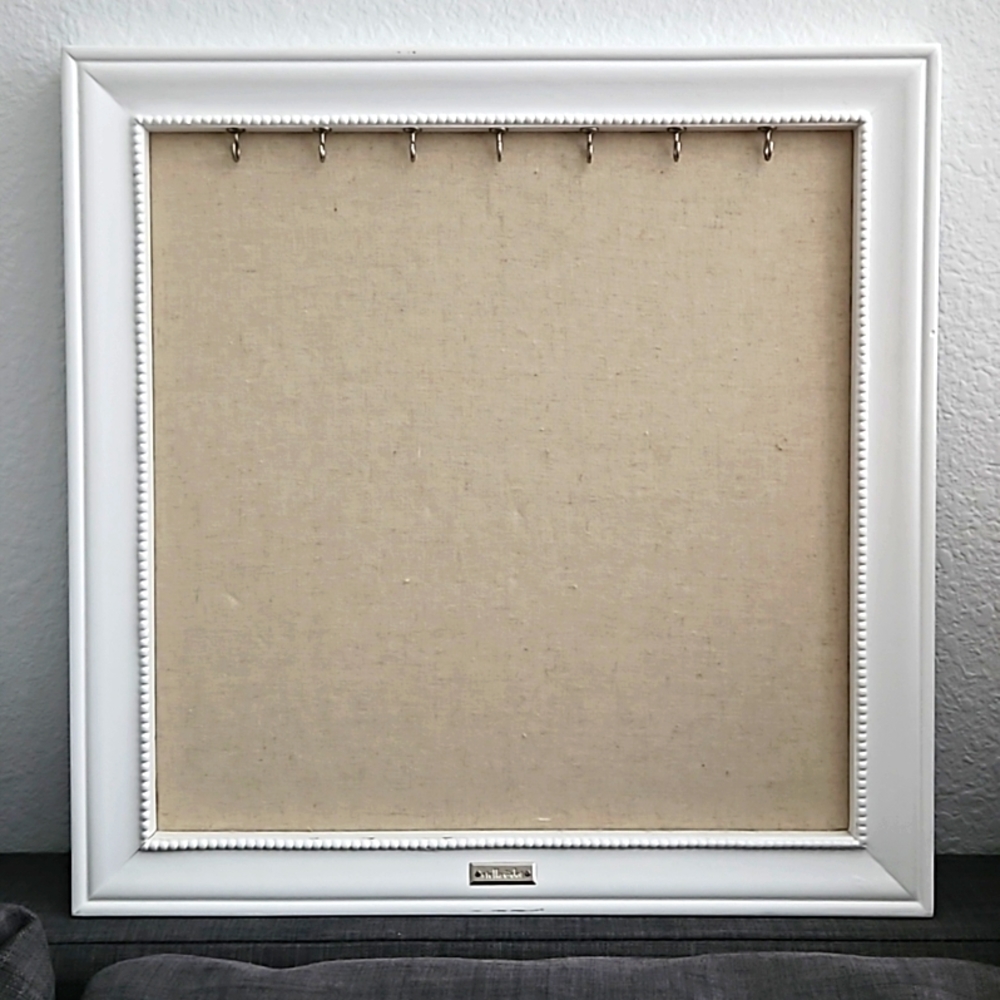 Stella & Dot Jewlery Display Frame